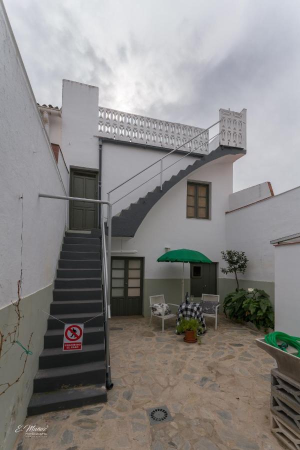 Apartamentos Tibula Museo Mérida Kültér fotó