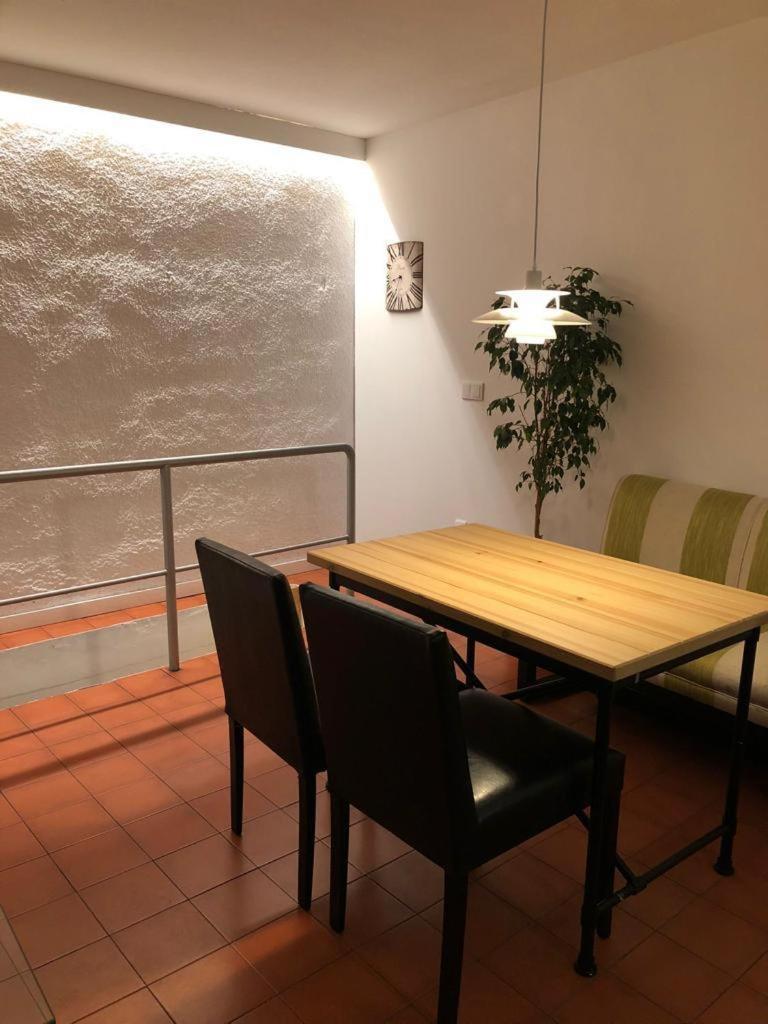 Apartamentos Tibula Museo Mérida Kültér fotó